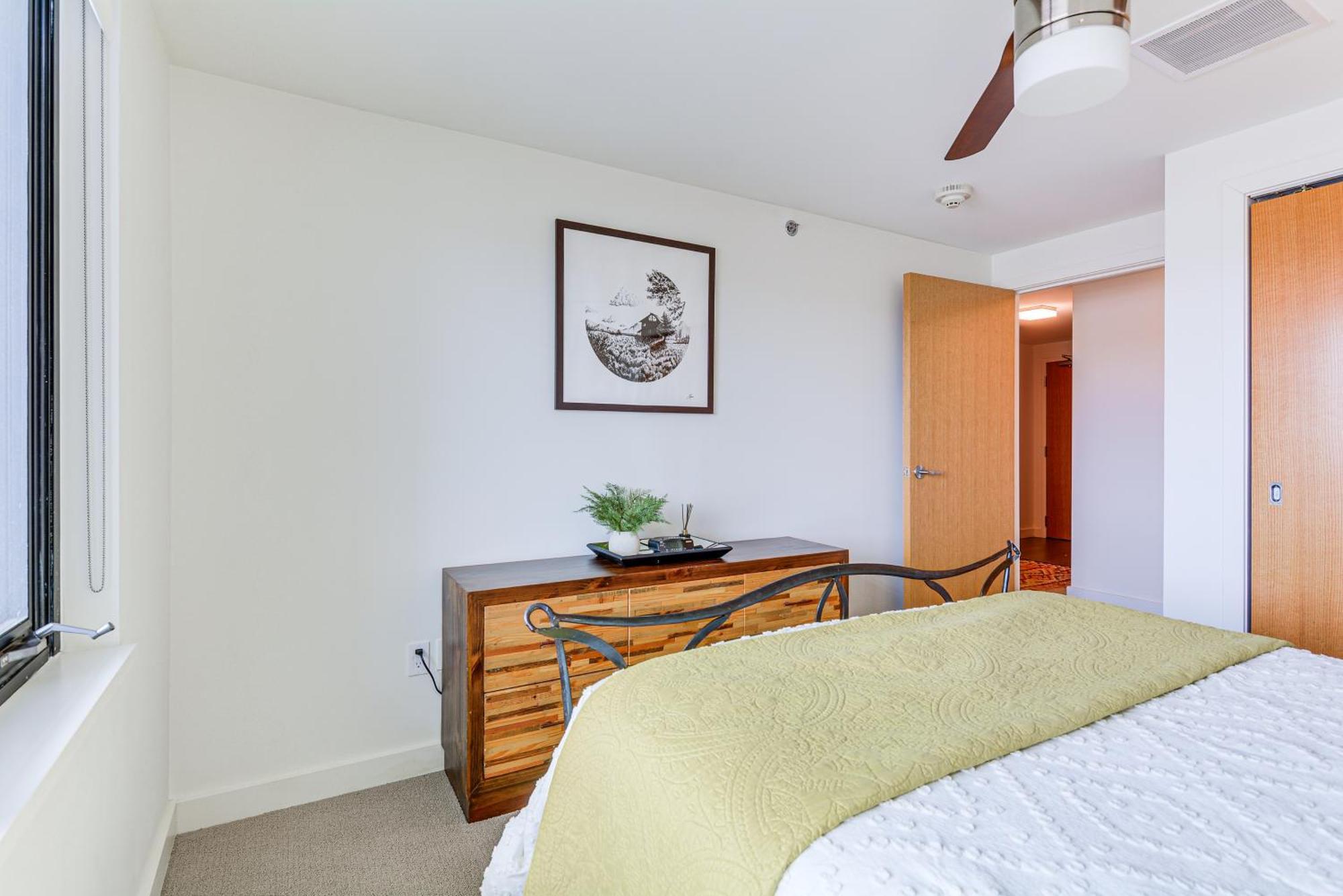Modern Springfield Apartment About 7 Mi To Downtown! Bagian luar foto